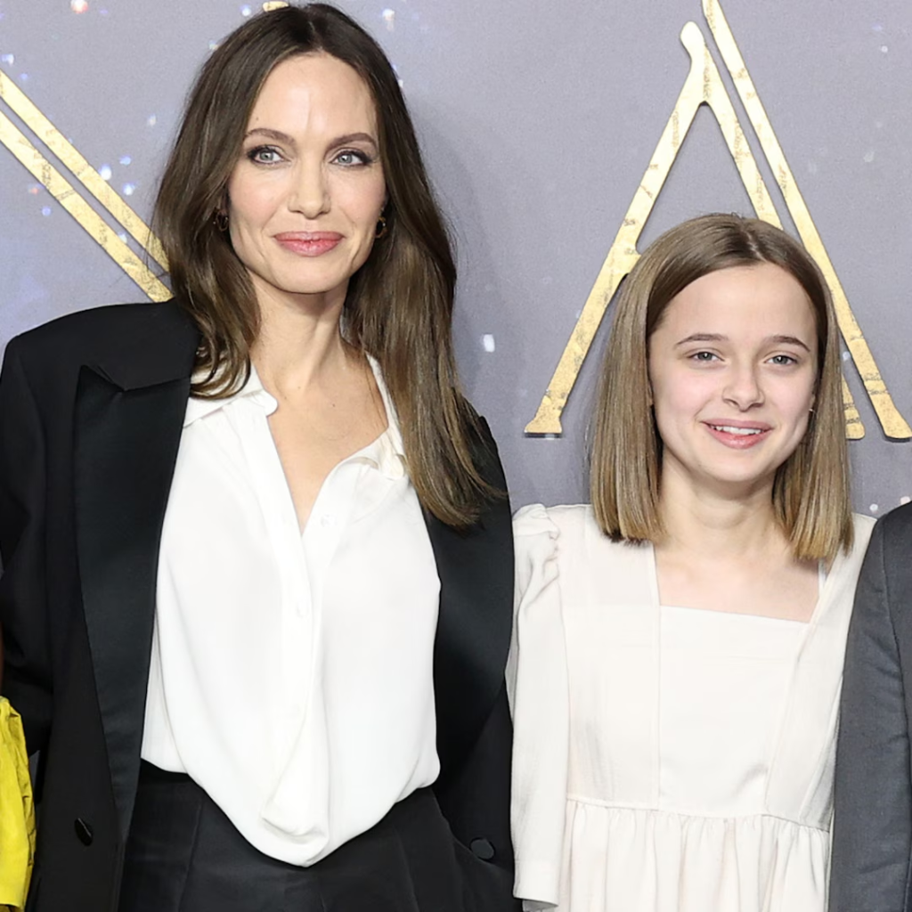 Vivienne Jolie-Pitt theater assistant role